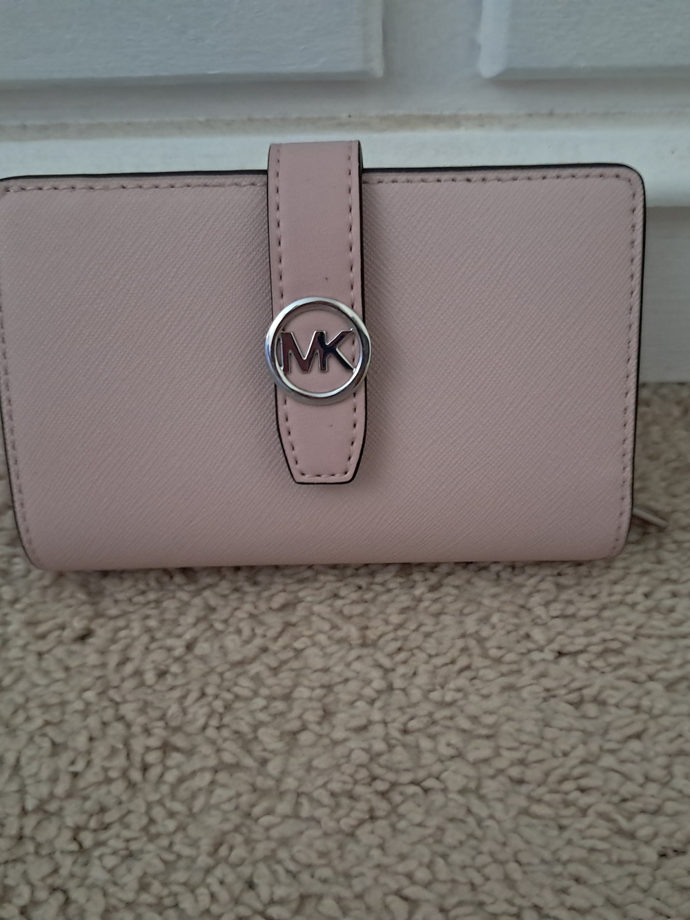 Michael Kors Greenwich Medium Saffiano Leather Wallet Powder Blush Pink NWOT